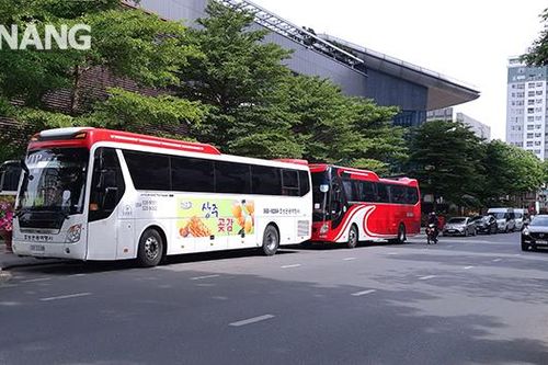 Từ 13-10, thí điểm mở lại vận tải khách đường bộ liên tỉnh