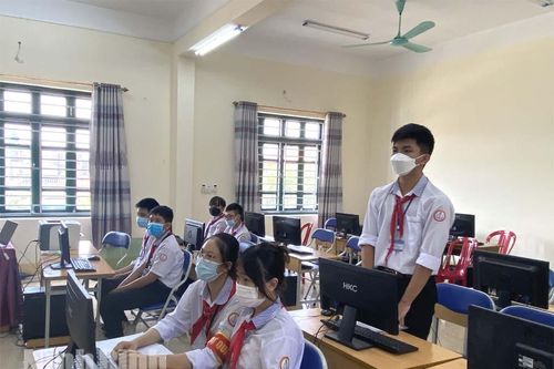 Hai học sinh trường huyện đạt huy chương tại cuộc thi Olympic Toán quốc tế