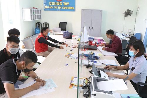 Thanh Thủy đẩy mạnh thực hiện dịch vụ công trực tuyến