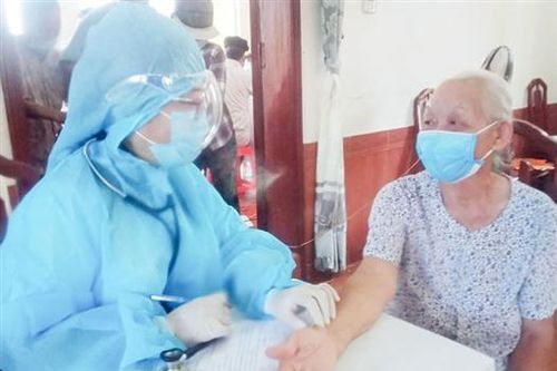 Chung tay chăm sóc và phát huy vai trò người cao tuổi