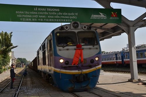 Cấp thiết nhu cầu kết nối đường sắt Lào Cai - Hà Khẩu Bắc