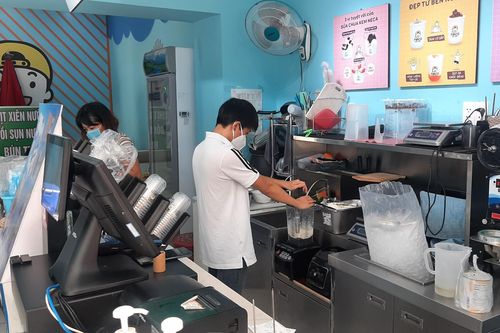 TP.HCM chưa cho phép kinh doanh ăn uống phục vụ tại chỗ