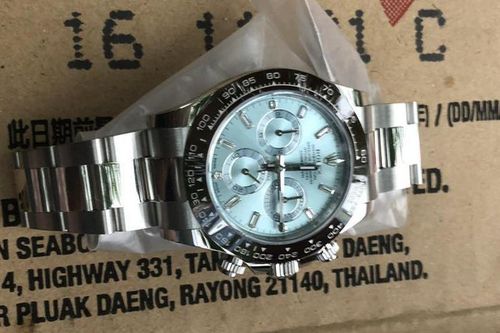 Cô gái đánh tráo đồng hồ Rolex trị giá 2 tỷ đồng của người tình