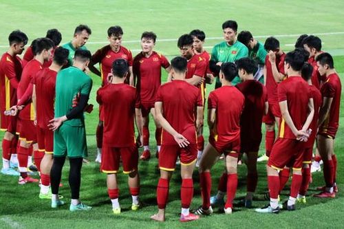 Tin ĐT Việt Nam vs Oman hôm nay 12/10: Tuyển Việt Nam chốt danh sách. Oman chơi muốn tấn công