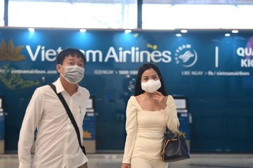 Lãnh đạo Hà Nội nói gì về đề xuất 'treo biển cửa nhà' người về từ TPHCM?