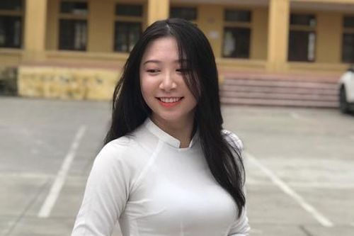 Gia sư sinh viên dạy trực tuyến miễn phí cho con em bác sĩ, lực lượng tuyến đầu