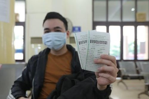 Ngày đầu tiên Ga Hà Nội mở bán vé trở lại các tuyến tàu Bắc - Nam