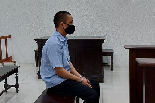 Shipper ở Hà Nội lĩnh án tù vì cướp giật tài sản