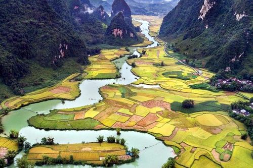 Lên Hà Giang, lo không qua nổi Tuyên Quang, sợ nửa đường hết hạn PCR