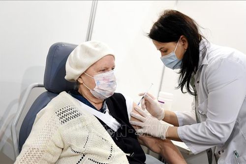 Latvia công bố tình trạng khẩn cấp do số ca mắc mới COVID-19 tăng kỷ lục