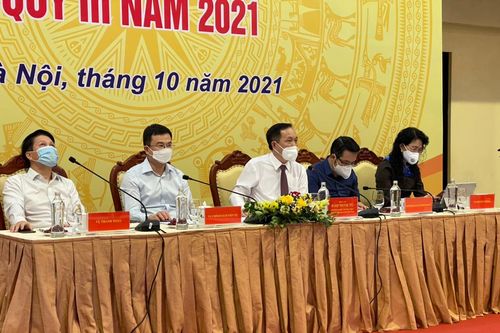 Giảm điều kiện vay vốn để doanh nghiệp vay gói trả lương 0%