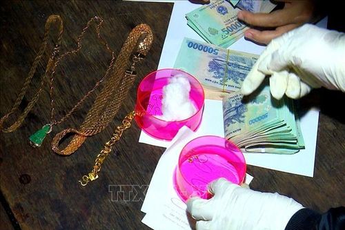 Đột nhập ghe của thương lái thu mua lúa, trộm 900 triệu đồng và nhiều tài sản giá trị