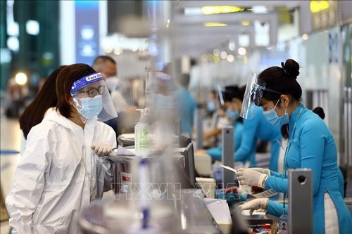 Thứ trưởng Lê Anh Tuấn: Bảo đảm hành khách tại Nội Bài đều là 'hành khách xanh'