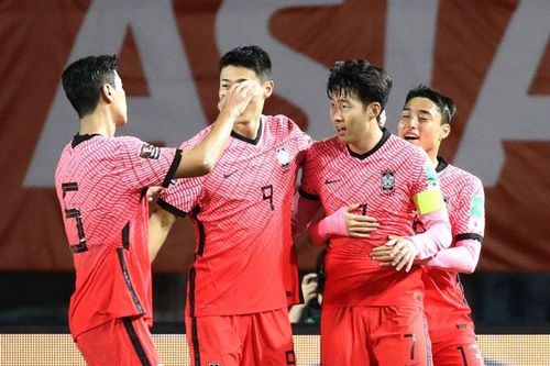 Son Heung Min lập công, Hàn Quốc may mắn rời Iran với 1 điểm