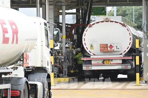 Các ngành công nghiệp hối thúc chính phủ Anh hỗ trợ giá khí đốt