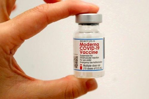 Moderna chạy theo lợi nhuận, chỉ ưu tiên giao vaccine cho nước giàu?