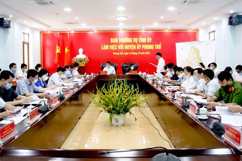 Chính trị TRUYỀN HÌNH INTERNET Lai Châu qua ảnh