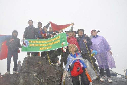 Bài 1: Ký ức chinh phục đỉnh Fansipan