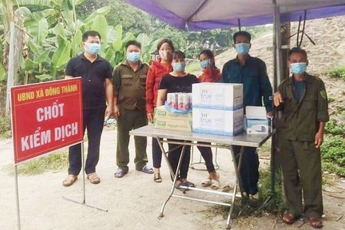 Hội phụ nữ Thanh Ba chung tay phòng chống COVID -19