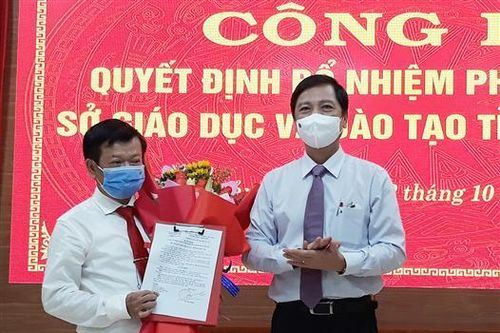 Công bố quyết định bổ nhiệm 2 phó giám đốc sở
