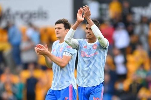 Mất bộ đôi trung vệ thép, Man United đối diện nguy cơ trượt dốc