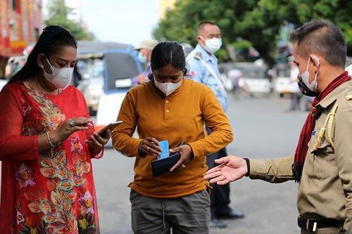 Phnom Penh cấm tất cả người chưa tiêm vaccine đến địa điểm công cộng