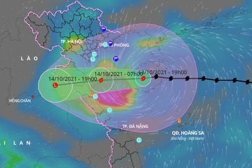 Sáng 14-10, bão số 8 vào vùng biển từ Nam Định đến Quảng Bình
