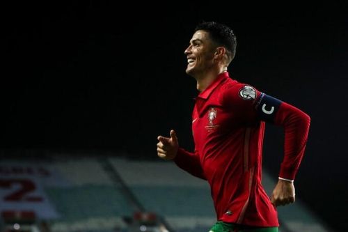 Ronaldo lập kỷ lục 'xưa nay hiếm'
