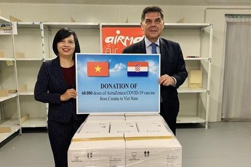 Croatia và Hungary hỗ trợ vaccine giúp Việt Nam chống dịch Covid-19