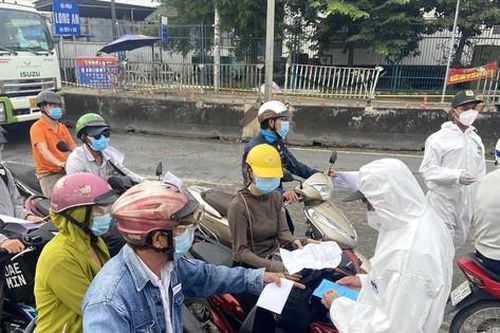 Người miền Tây trở lại TPHCM