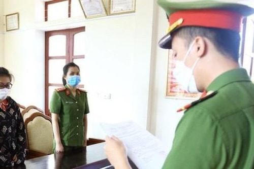 Thua tiền ảo, nữ nhân viên ngân hàng lừa đảo gần 3 tỷ đồng
