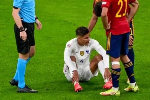 MU xác nhận Varane chấn thương, vắng mặt giai đoạn quan trọng