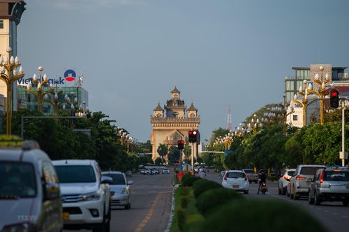 Số ca lây nhiễm COVID-19 trong cộng đồng tại Lào vẫn ở mức cao