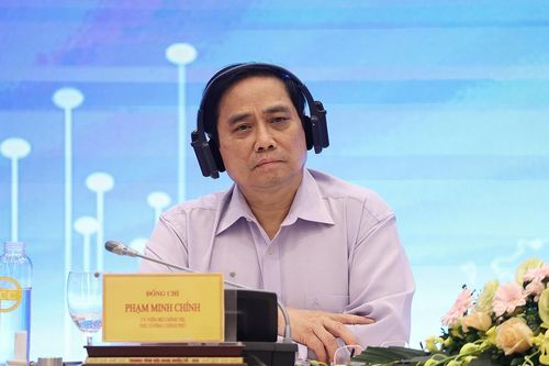 Thủ tướng dự hội thảo khoa học về phục hồi kinh tế