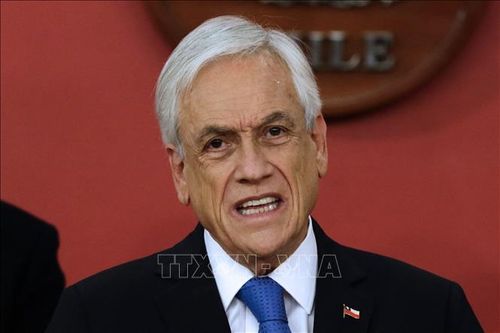 Chile ban bố tình trạng khẩn cấp do xung đột bạo lực ở miền Nam
