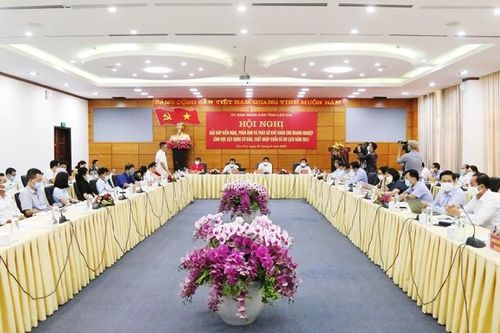 'Cầu nối' giữa doanh nghiệp với chính quyền