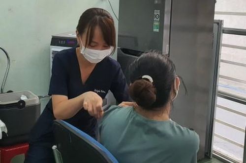 Y tế - Sức khỏe Y tế - Sức khỏe Tăng cường các biện pháp giám sát y tế, theo dõi sức khỏe tại nhà