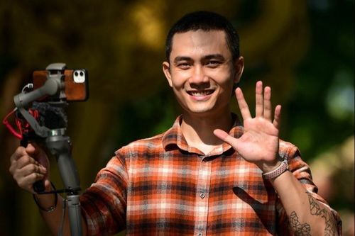 Mở dịch vụ dẫn tour online cho khách Tây trong dịch