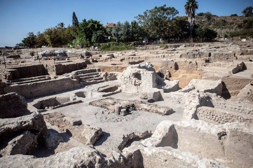 Phát hiện nhà máy nấu rượu vang cổ đại ở Israel