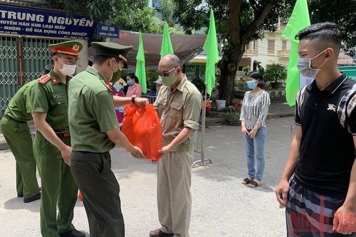 Bộ Công an cập nhật dữ liệu của người được hỗ trợ do ảnh hưởng dịch Covid-19