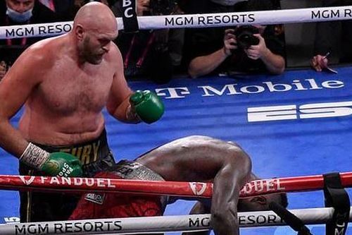 Deontay Wilder ấn định ngày trở lại sau khi bị Tyson Fury đánh gãy tay