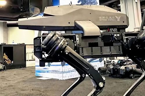 Mỹ tung ra 'kẻ hủy diệt' đáng sợ: chó robot mang súng SPUR, chuẩn bị cho chiến tranh không người