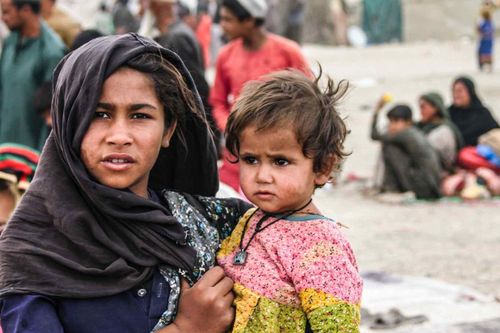 Ngăn khủng hoảng kép ở Afghanistan