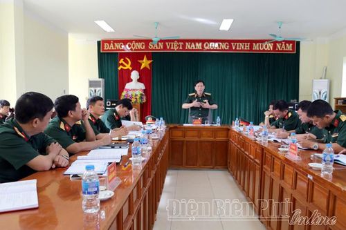 Đoàn công tác Quân khu 2 kiểm tra công tác quân sự, quốc phòng 2 huyện: Tủa Chùa và Điện Biên Đông