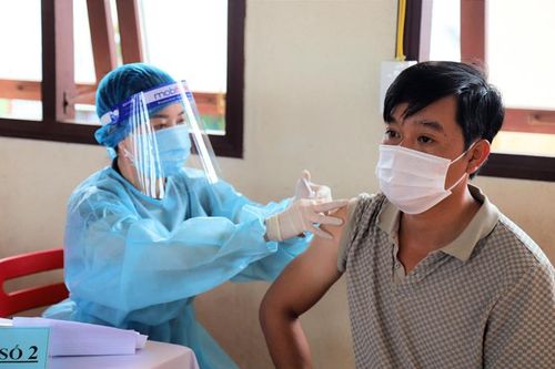 Bảo Lộc: 85% công dân từ 18 đến 59 tuổi được tiêm vắc xin phòng Covid-19