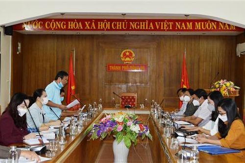 Ban Văn hóa xã hội HĐND tỉnh làm việc với UBND thành phố Đông Hà