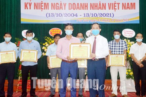 Yên Sơn gặp mặt kỷ niệm Ngày Doanh nhân Việt Nam