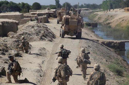 10 khoản đầu tư tồi tệ nhất mà Mỹ đã 'ném' vào Afghanistan