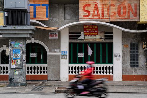 Hàng trăm nhà phố trung tâm TP.HCM chờ người thuê mới