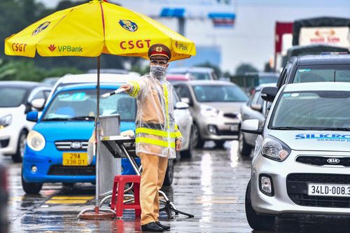 Hà Nội rút chốt kiểm soát trên cao tốc Hà Nội - Hải Phòng